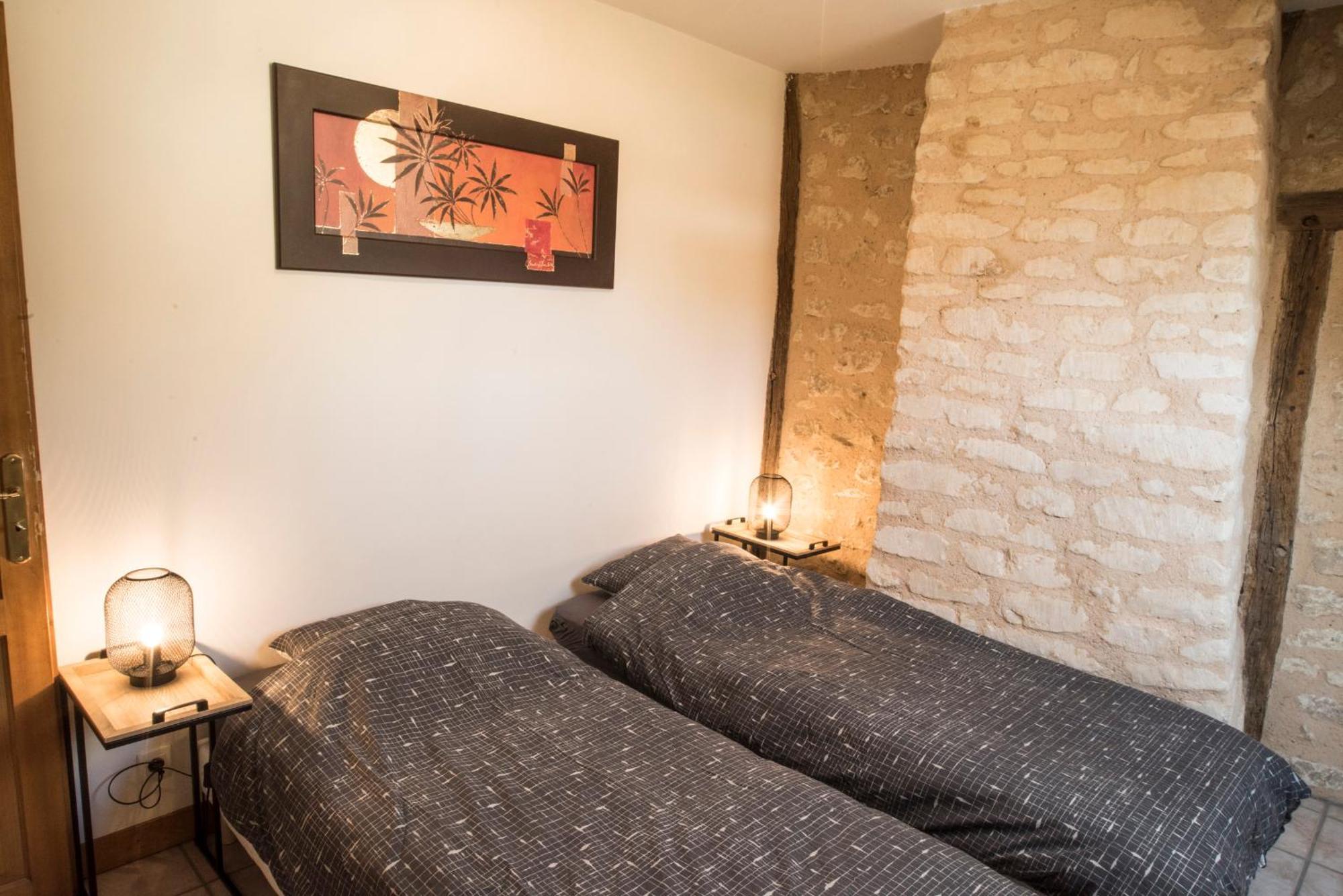 Maison De Ville Nlr - 6 Lits Simples - Bbq - Proche Gare - Grand Parking Nogent-le-Rotrou Exterior photo